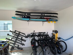 Interior - 2Bed 2bath Great location with Jeep Commander (Whitefish)