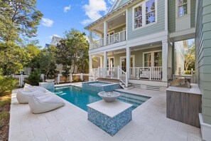 A heated pool - Perfect for Families! LUXURY 30A WaterColor Home! Private Pool, Spa, LSV/Golf Cart, & 6 Bikes! (Santa Rosa Beach)