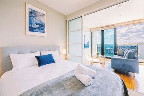 Studio Suite tiện nghi đơn giản | Truy cập Internet không dây miễn phí, bộ trải giường 