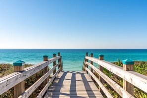 Beach nearby - Green Wave | Pet Friendly, Near Beach + Amenities (Inlet Beach)