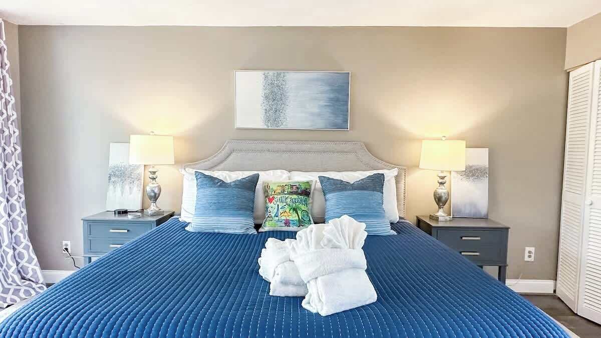 3 chambres, fer et planche à repasser, accès au Wi-Fi (inclus)