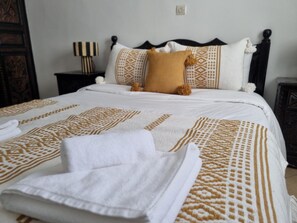 Standard Room | Bathroom