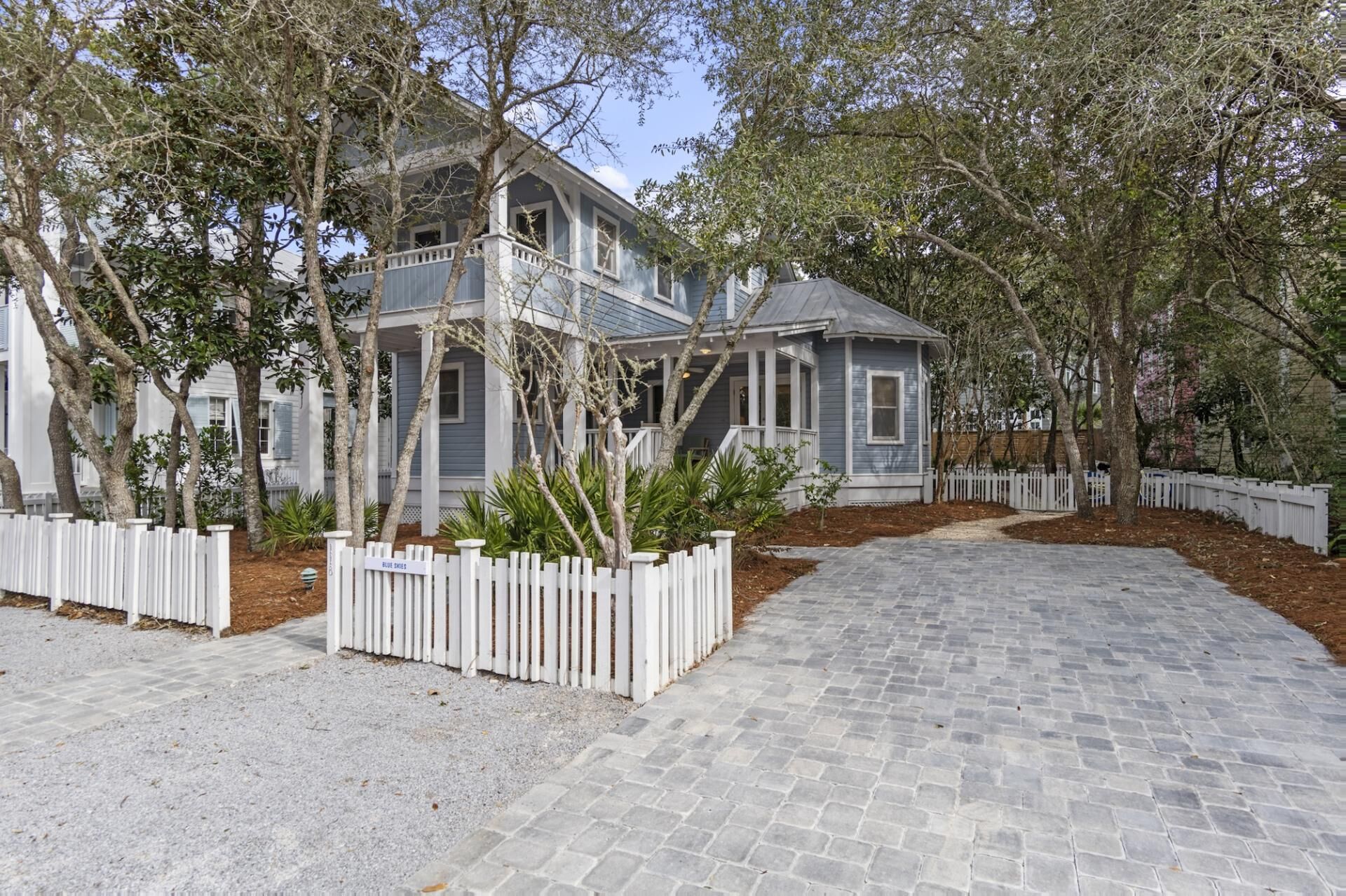 Book This Home for the Fall Season! Gorgeous Seaside! 3 Adult Bikes! 30A Beaches!