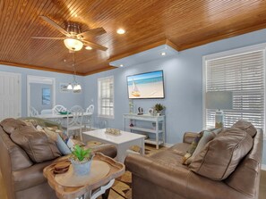 Smart-TV, DVD-Player