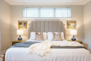 4 chambres, fer et planche à repasser, lit parapluie, Wi-Fi gratuit