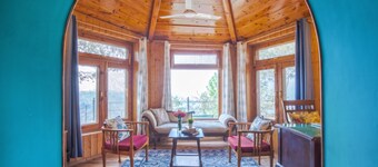 Seclude Nahan Bantony Cottage