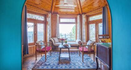 Seclude Nahan Bantony Cottage