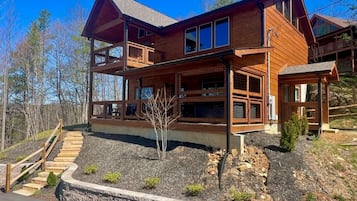 Cabin, 2 Bedrooms | Exterior