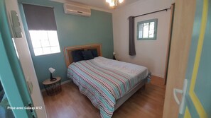 2 bedrooms, iron/ironing board, WiFi, bed sheets - au Calme et si Près de Tout (Puget-sur-Argens)