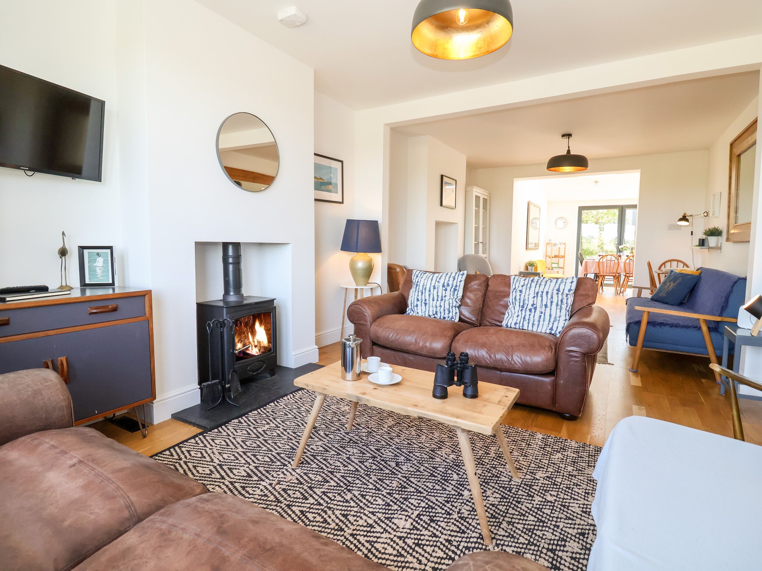 Long View, Family Friendly, With Open Fire In Southwold - Southwold