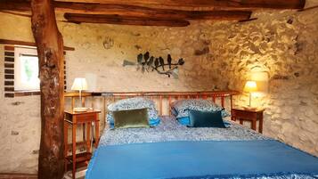 1 slaapkamer, reisbedje, gratis wifi, beddengoed