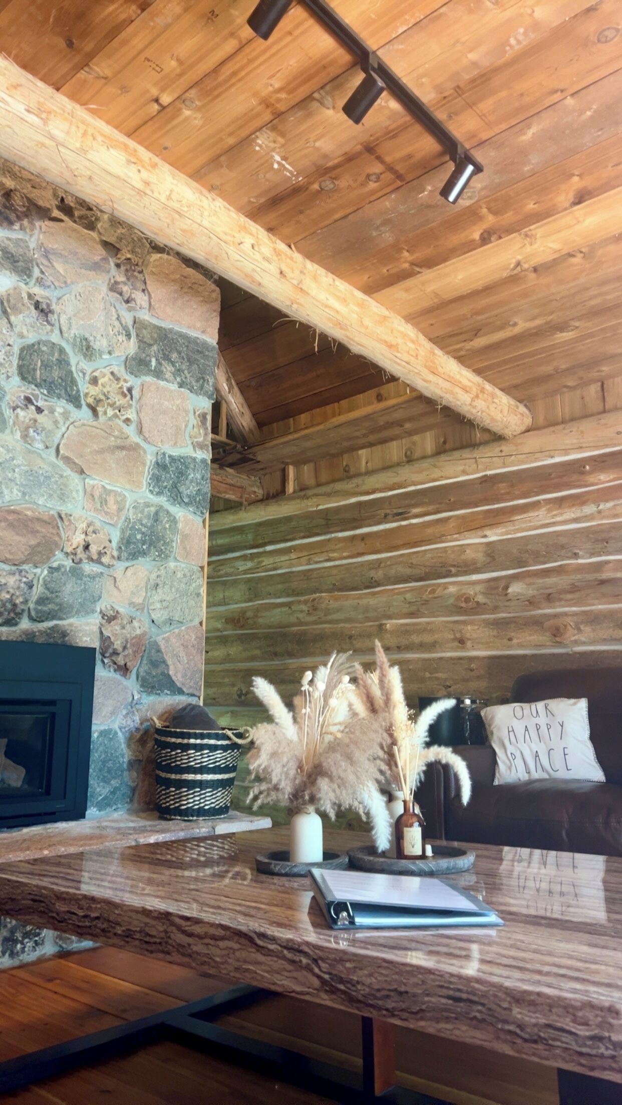 John Wayne Cedar Oasis - Innisfil