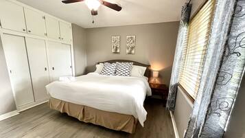 3 chambres, accès au Wi-Fi (inclus), literie fournie