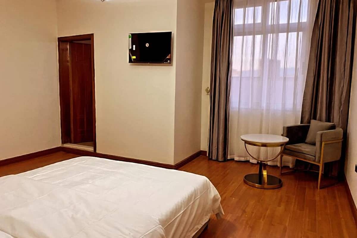 Phòng Deluxe | Phòng tắm | Đồ dùng nhà tắm miễn phí, dép đi trong nhà