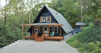 A Cozy A-Frame near Patoka Lake and French Lick
