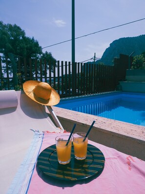 Pool - sea APARTMENT & POOL 2 (Palermo)