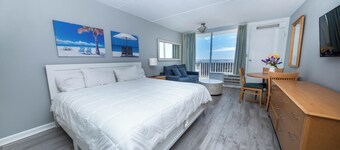 Nassau Inn Beachfront