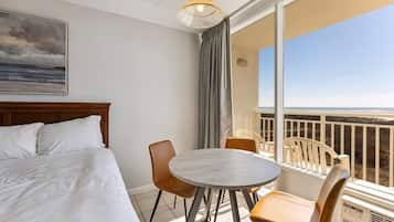 Deluxe Studio, 2 Double Beds, Ocean View, Oceanfront | Individually decorated, individually furnished, laptop workspace