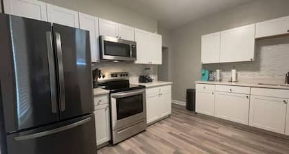Cozy Portsmouth Retreat 2BR/1BA