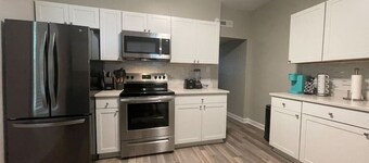 Cozy Portsmouth Retreat 2BR/1BA
