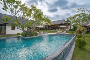 Basic Villa, Multiple Beds | Pool | Outdoor pool - Villa Alroda Sawah (Canggu)