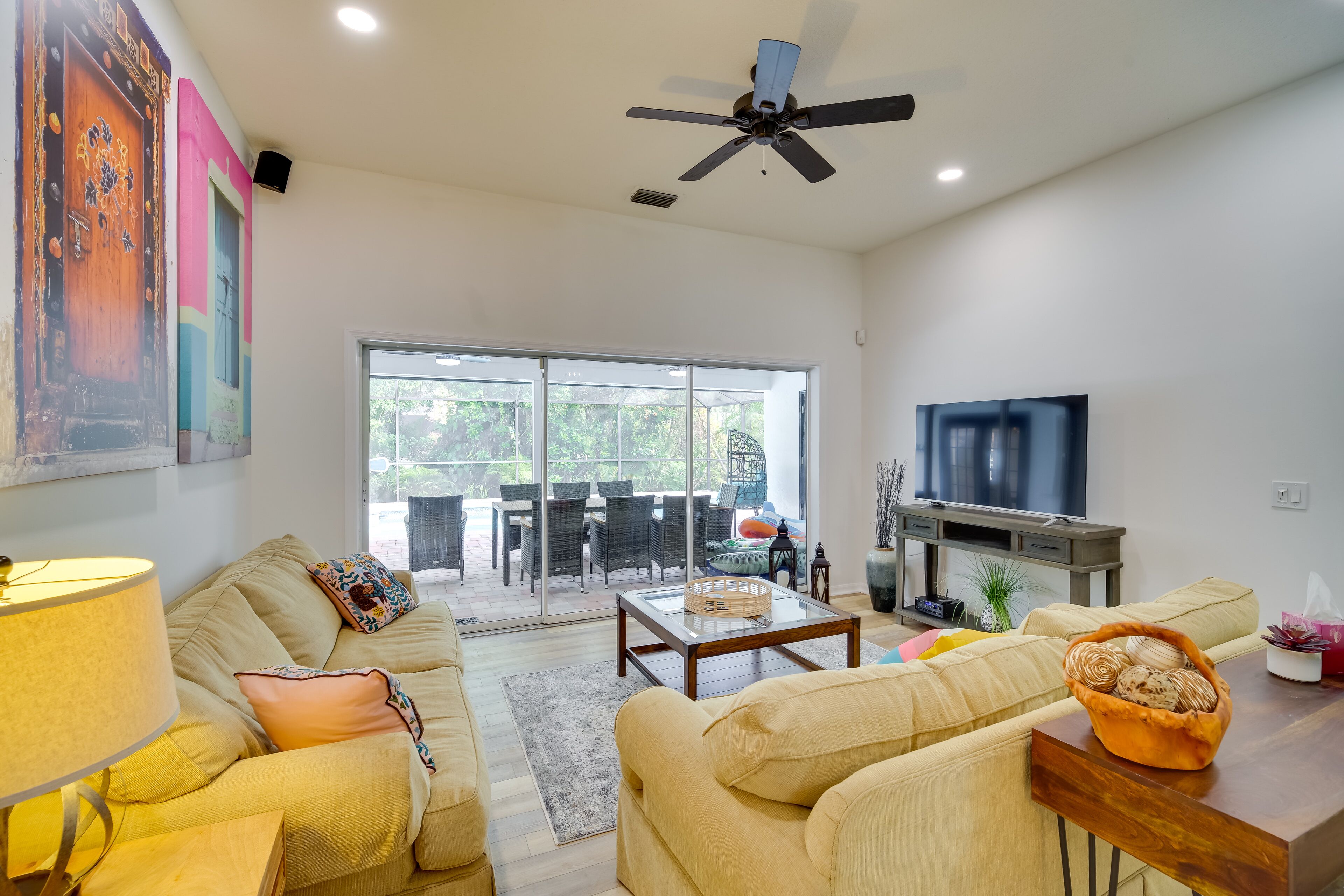 'Casa Blanco' Escape W/ Fire Pit In Sebastian! - Sebastián, FL