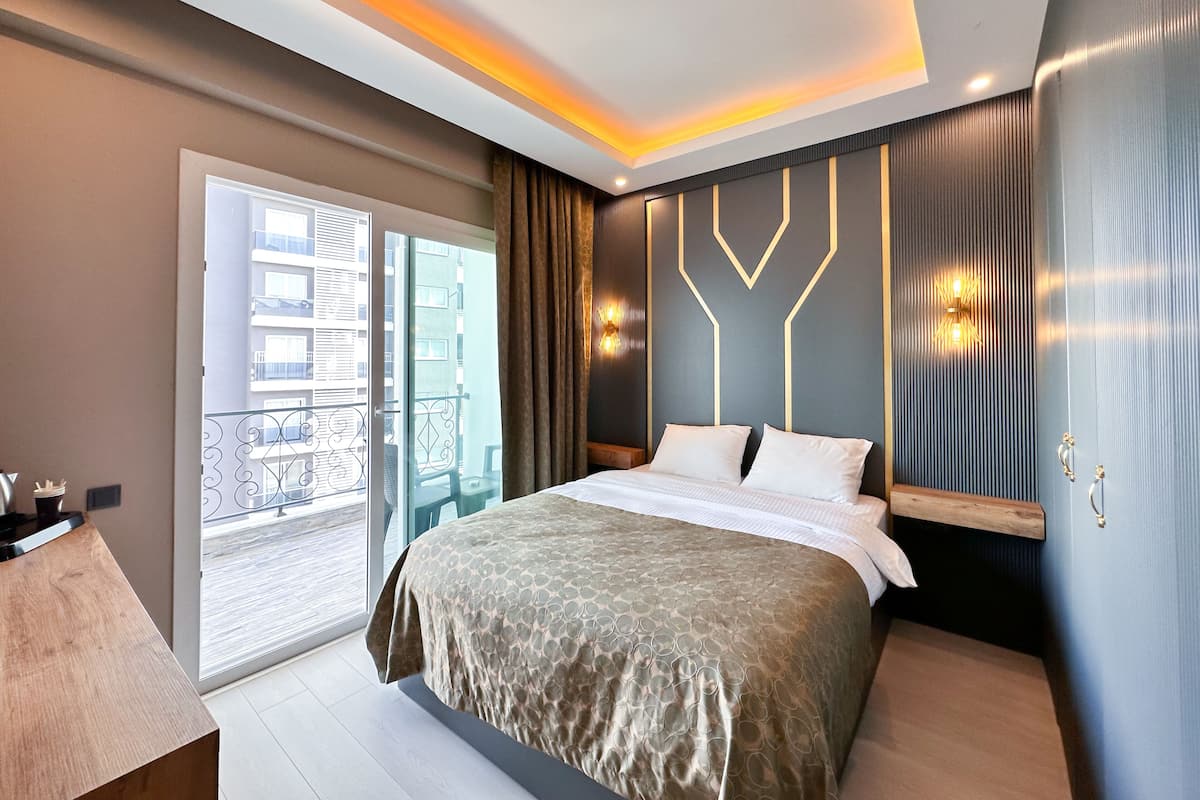 Standard Room | 1 bilik tidur, item bar mini percuma, peti besi dalam bilik