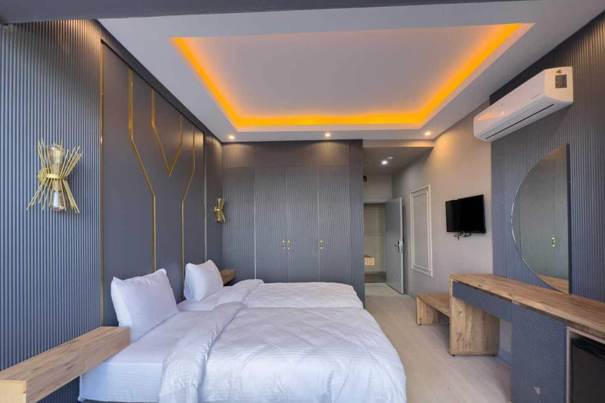 Family Room | Free minibar items, laptop workspace, soundproofing, free WiFi