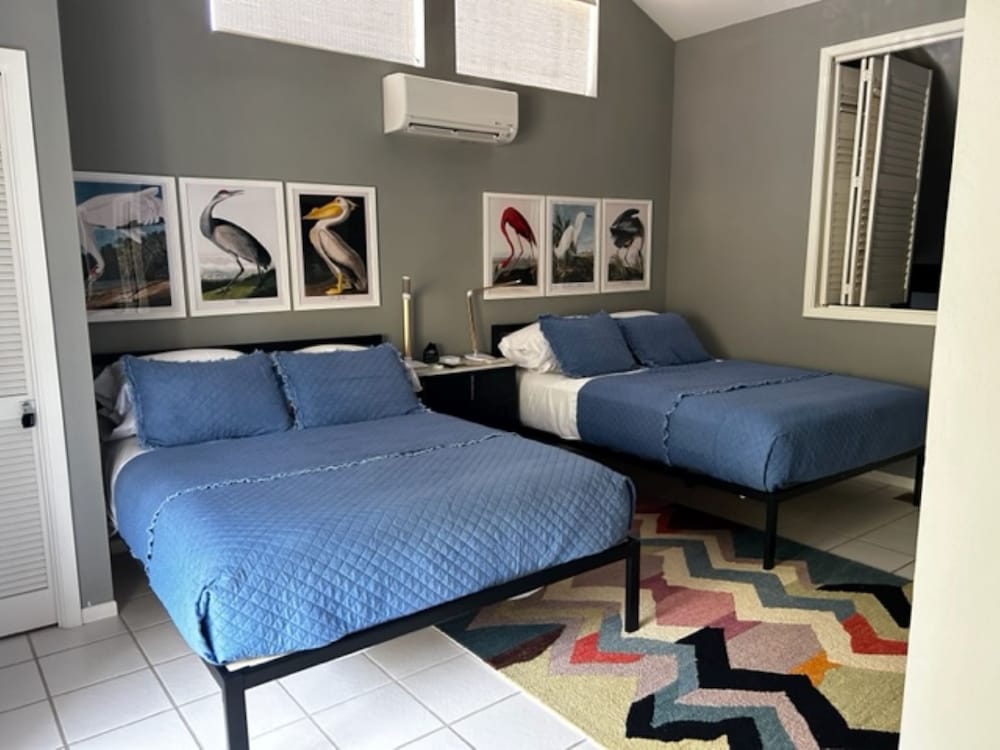 Waterfront townhome on Lake LBJ in Horseshoe Bay w/ day docking