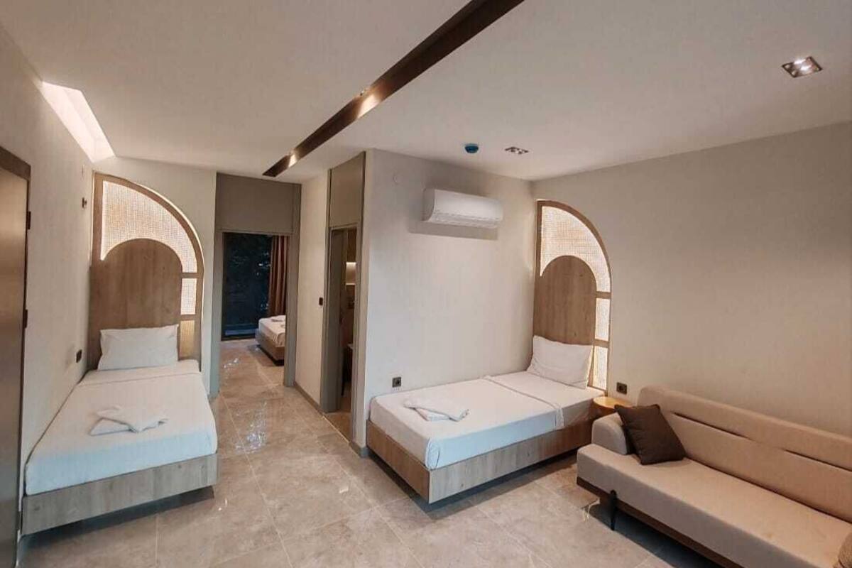 Family Suite, Garden View | WiFi (free), bed sheets