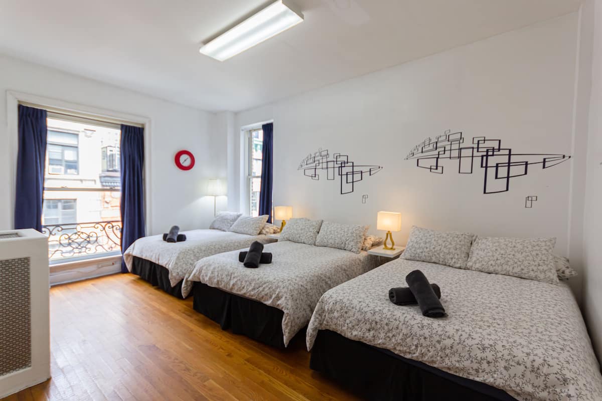 Free WiFi, bed sheets