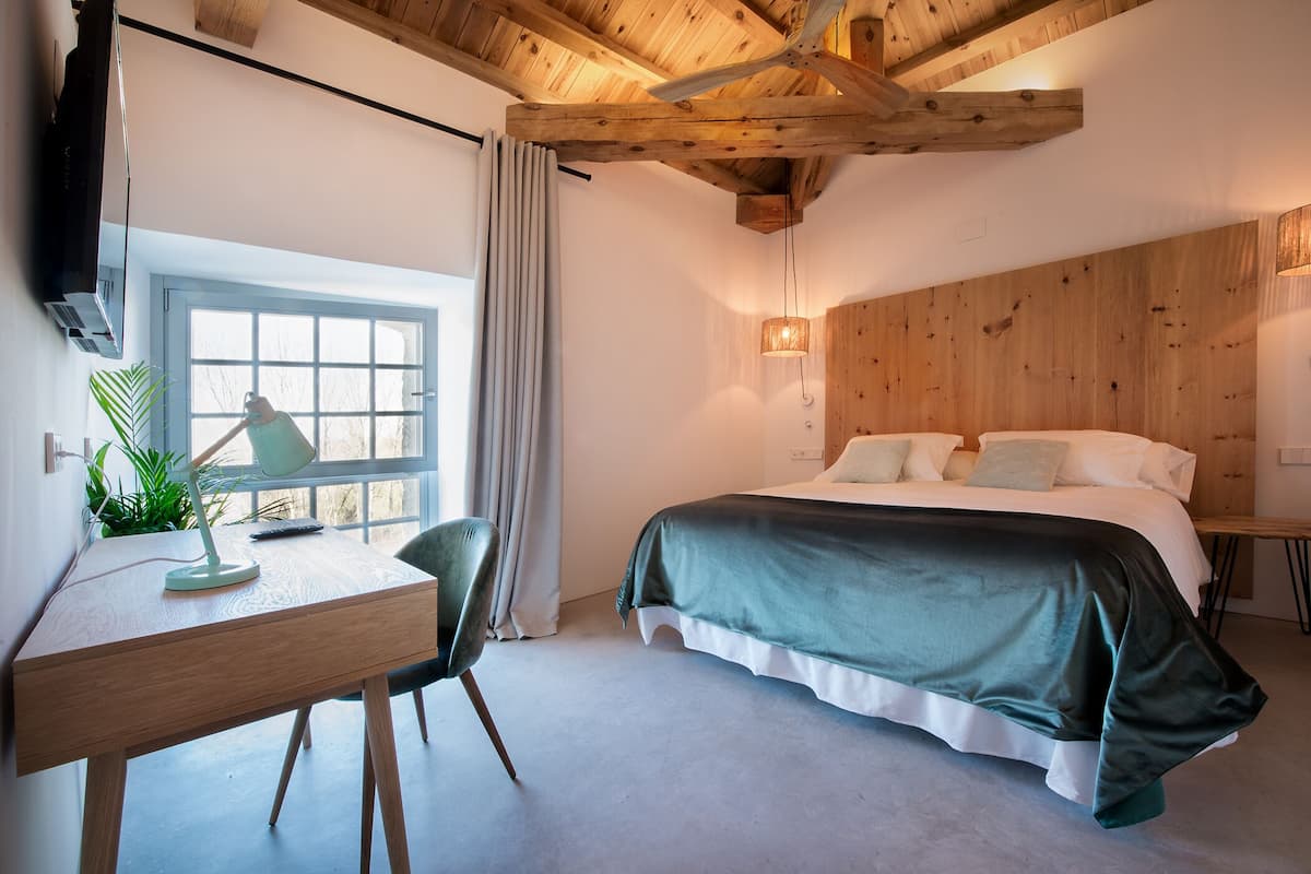 Superior-Doppel- oder -Zweibettzimmer | Zimmersafe, individuell dekoriert, individuell eingerichtet