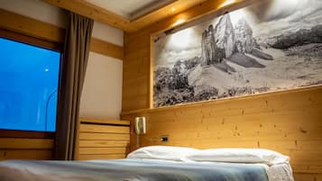 Alpine Views Balcony | Una scrivania, Wi-Fi gratuito, lenzuola