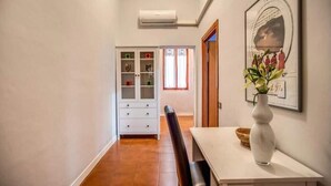 Unclassified image, 2 of 19, button - Ponte Milvio Lovely Apartment (Roma)