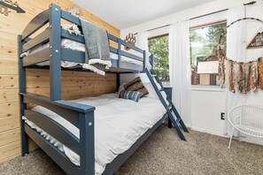 2 bedrooms, free WiFi - The Twisted Twig (Big Bear Lake)