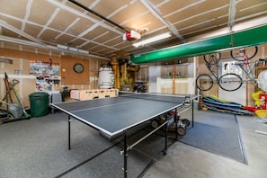 4 bedrooms, free WiFi - Whiskey Pines Chalet (Big Bear Lake)