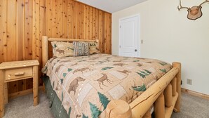 Unclassified image, 3 of 45, button - Whiskey Pines Chalet (Big Bear Lake)