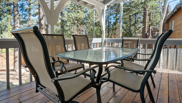 Unclassified image, 1 of 45, button - Whiskey Pines Chalet (Big Bear Lake)