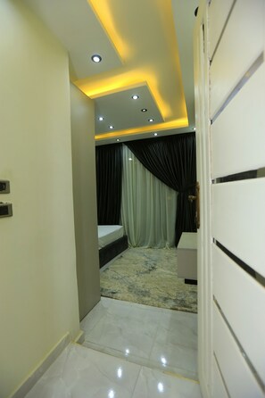 Blackout curtains, soundproofing, iron/ironing board, free WiFi - Fabulous View Pyramids Inn (Giza)