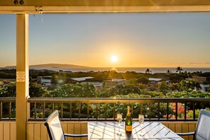 Luxury Condo | Beach/ocean view