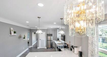 River Cottage near the Airport