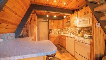 Basic Cabin | Private kitchen