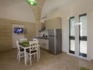 Fridge, microwave, dishwasher, toaster - Spicchi di Salento - Mandarino by Interhome (Vernole)