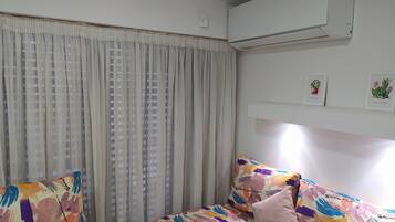 Business Apartment, 1 Bedroom | Living area | Flat-screen TV