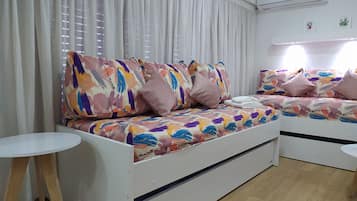 Apartemen Bisnis, 1 kamar tidur | Area keluarga | TV layar datar