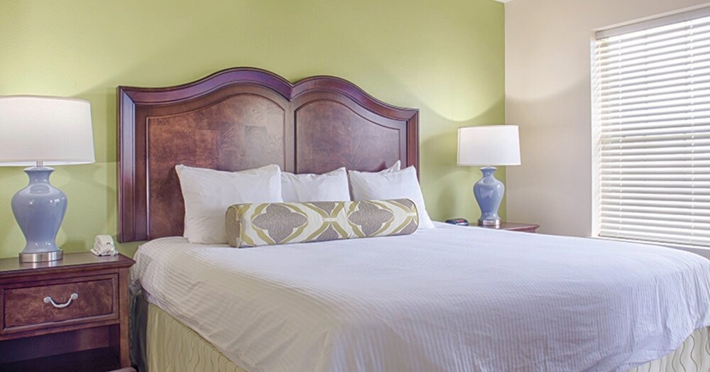 Enjoy Spectacular Fireworks over Table Rock Lake, Branson, MO Taney