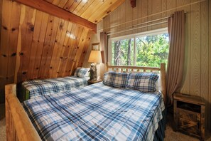 Basic Cabin | 2 bedrooms, free WiFi - Alpine Haus (Big Bear Lake)