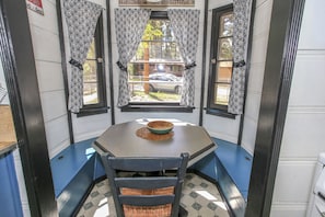 Hytte – basic | Eget kjøkken | Vannkoker