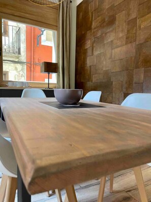 تناول الطعام