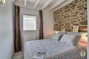 2 habitaciones, tabla de planchar con plancha y wifi gratis